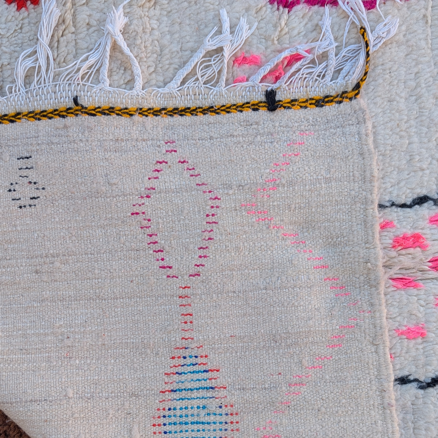 Soraya - Rugs & Tales